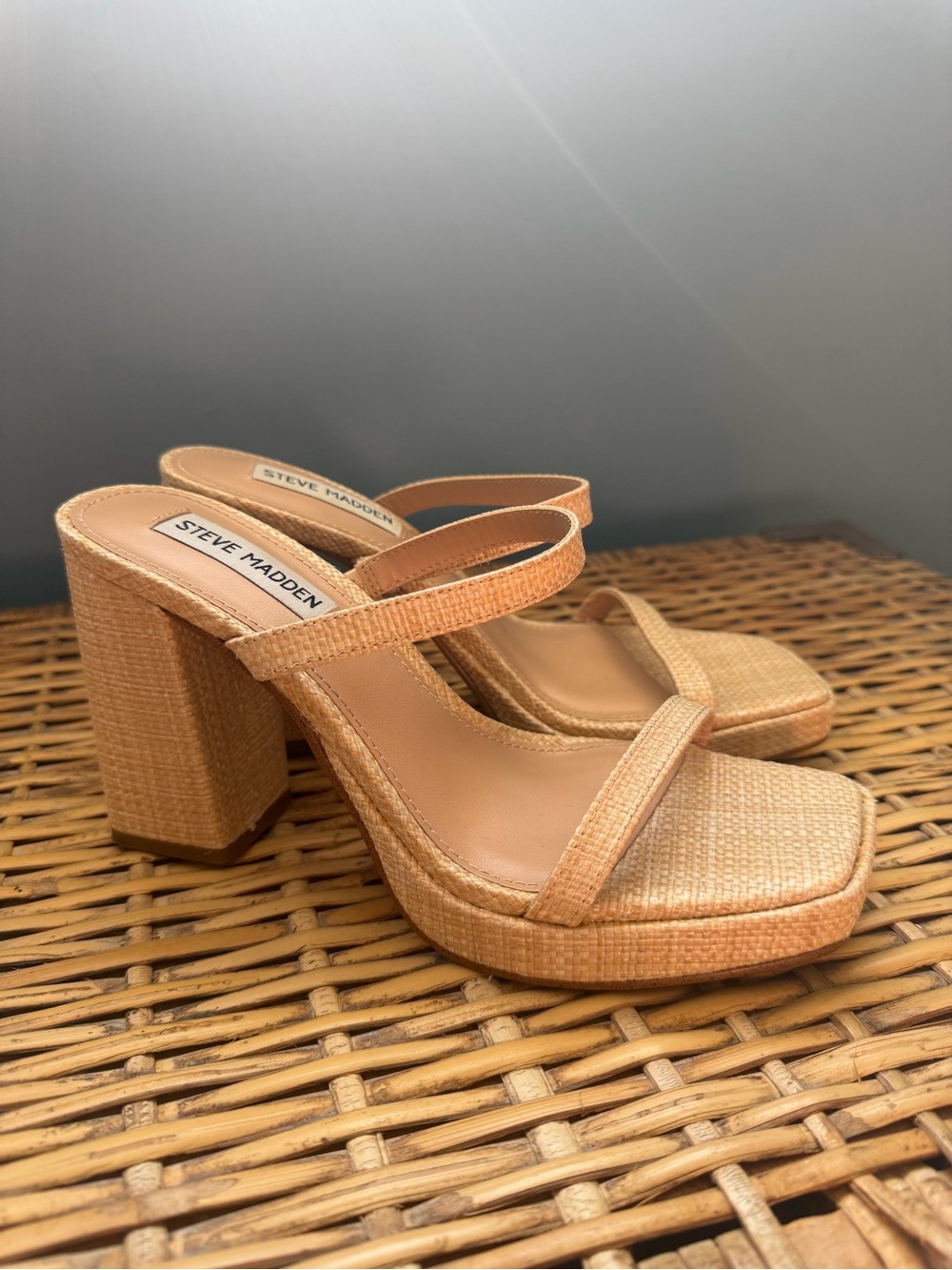Steve Madden Polly Natural Raffia Platform Block Heel Sandals Size 7